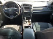 ✅ 2017 Toyota Camry LE • VIN: 4T1BF1FKXHU653232 • Lot: 82416115. Wystawiony na Copart z przebiegiem 181 867 mil. Bezpłatny archiwum sprzedaży aukcyjnych z USA i szczegółowy raport historii pojazdu na DreamBid. Zdjęcie 8.