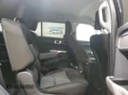 ✅ 2024 Ford Explorer XLT • VIN: 1FMSK8DH2RGA38850 • Lot: 54100335. Wystawiony na Copart z przebiegiem 19 126 mil. Bezpłatny archiwum sprzedaży aukcyjnych z USA i szczegółowy raport historii pojazdu na DreamBid. Zdjęcie 11.