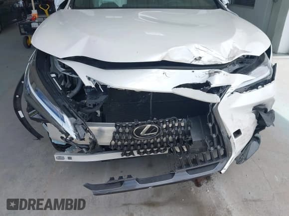 ✅ 2023 Lexus NX 350h Premium • VIN: 2T2GKCEZ2PC010333 • Лот: 42641664. Опубликован ранее на IAAI с пробегом 35 369 миль. Бесплатный доступ к архиву аукционных продаж из США и подробный отчёт об истории автомобиля на DreamBid. Изображение 6.