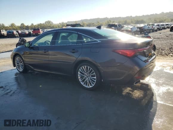 ✅ 2019 Toyota Avalon Limited • VIN: 4T1BZ1FB4KU029585 • Lot: 87084535. Wystawiony na Copart z przebiegiem 57 196 mil. Bezpłatny archiwum sprzedaży aukcyjnych z USA i szczegółowy raport historii pojazdu na DreamBid. Zdjęcie 2.