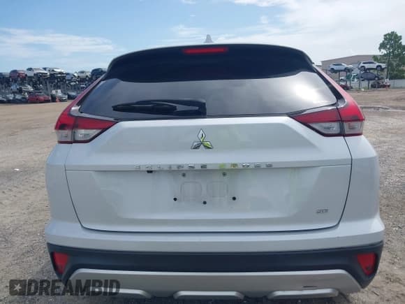 ✅ 2023 Mitsubishi Eclipse Cross SE • VIN: JA4ATWAA6PZ024731 • Лот: 42777979. Опубликован ранее на IAAI с пробегом 72 819 миль. Бесплатный доступ к архиву аукционных продаж из США и подробный отчёт об истории автомобиля на DreamBid. Изображение 17.