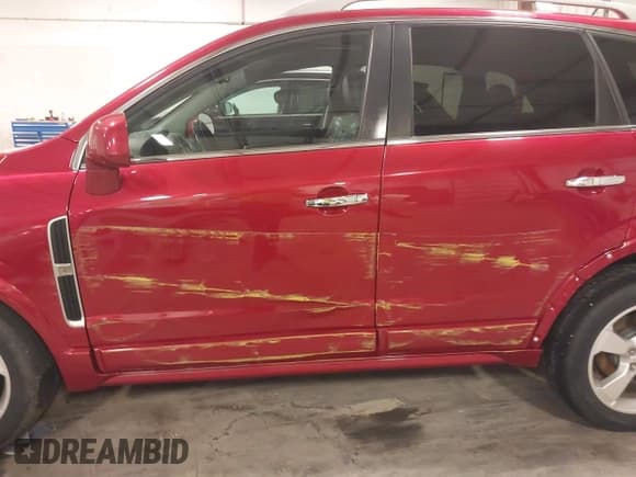 ✅ 2014 Chevrolet Captiva Sport LT • VIN: 3GNAL3EK2ES609279 • Lot: 42135344. Wystawiony na IAAI z przebiegiem 46 330 mil. Bezpłatny archiwum sprzedaży aukcyjnych z USA i szczegółowy raport historii pojazdu na DreamBid. Zdjęcie 6.