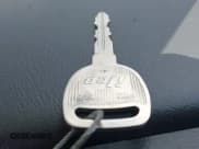 ✅ 2003 Chevrolet Tahoe LT • VIN: 1GNEC13Z13R236967 • Lot: 42541249. Wystawiony na IAAI z przebiegiem 305 448 mil. Bezpłatny archiwum sprzedaży aukcyjnych z USA i szczegółowy raport historii pojazdu na DreamBid. Zdjęcie 11.