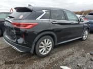 ✅ 2019 Infiniti QX50 Essential • VIN: 3PCAJ5M30KF123577 • Lot: 90568695. Wystawiony na Copart z przebiegiem 74 926 mil. Bezpłatny archiwum sprzedaży aukcyjnych z USA i szczegółowy raport historii pojazdu na DreamBid. Zdjęcie 3.