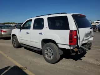 2007 Chevrolet Tahoe LS с VIN 1GNFK13057R426575, выставлен на аукционе Copart как лот 84923835 с пробегом 179 540 миль миль и Списание • Salvage title. История ставок и продаж доступна на DreamBid. Изображение 2.