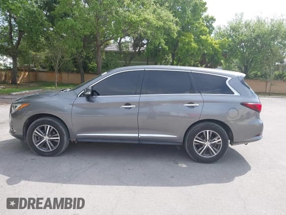 ✅ 2020 Infiniti QX60 Luxe • VIN: 5N1DL0MN0LC519711 • Lot: 41768880. Listed on IAAI with 81,877 mi. Free auction sales archive from the USA and detailed vehicle history report at DreamBid. Image 14.