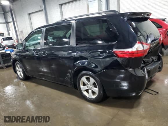 ✅ 2016 Toyota Sienna LE AAS • VIN: 5TDKK3DC9GS759584 • Lot: 62412365. Listed on Copart with 152,266 mi. Free auction sales archive from the USA and detailed vehicle history report at DreamBid. Image 2.
