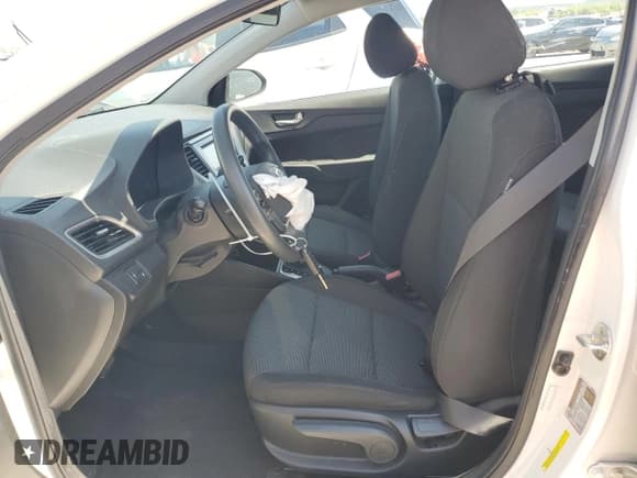 ✅ 2020 Hyundai Accent SE • VIN: 3KPC24A6XLE103360 • Лот: 71468614. Опубликован ранее на Copart с пробегом 82 493 миль. Бесплатный доступ к архиву аукционных продаж из США и подробный отчёт об истории автомобиля на DreamBid. Изображение 7.