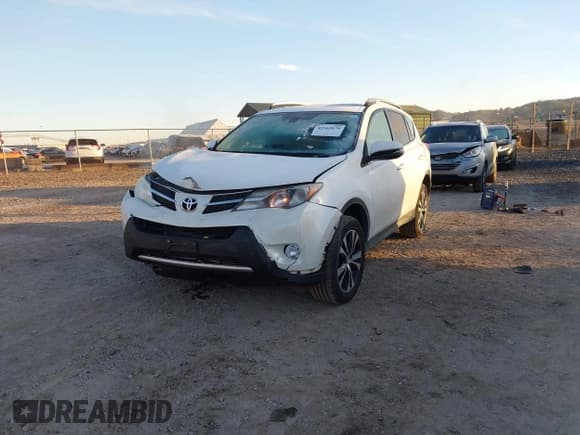 ✅ 2015 Toyota RAV4 Limited • VIN: 2T3DFREV2FW355183 • Lot: 43563076. Listed on IAAI with 132,867 mi. Free auction sales archive from the USA and detailed vehicle history report at DreamBid. Image 17.