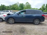 ✅ 2015 Nissan Pathfinder SL • VIN: 5N1AR2MM8FC639152 • Lot: 42234967. Wystawiony na IAAI z przebiegiem 187 061 mil. Bezpłatny archiwum sprzedaży aukcyjnych z USA i szczegółowy raport historii pojazdu na DreamBid. Zdjęcie 14.