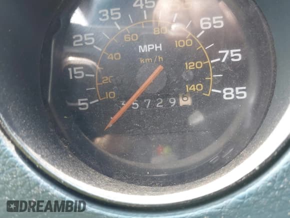 ✅ 1987 Chevrolet Chevy Van • VIN: 1GBEG25H3H7183753 • Лот: 42181464. Опубликован ранее на IAAI с пробегом 135 683 миль. Бесплатный доступ к архиву аукционных продаж из США и подробный отчёт об истории автомобиля на DreamBid. Изображение 7.