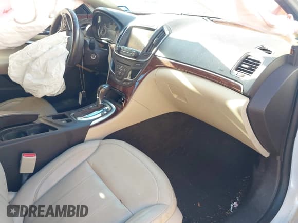 ✅ 2017 Buick Regal Sport Touring • VIN: 2G4GL5EX4H9141272 • Lot: 43589339. Listed on IAAI with 110,495 mi. Free auction sales archive from the USA and detailed vehicle history report at DreamBid. Image 5.