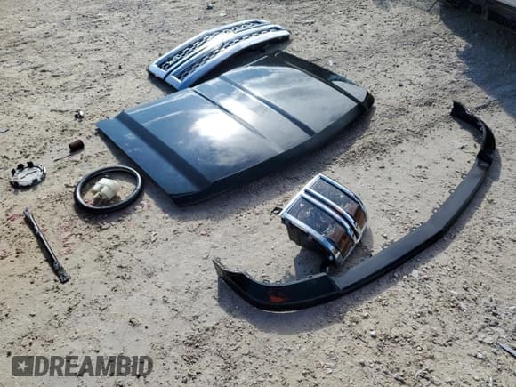 ✅ 2014 Chevrolet Silverado 1500 LTZ • VIN: 3GCUKSEC8EG529788 • Лот: 72188774. Опубликован ранее на Copart с пробегом 187 992 миль. Бесплатный доступ к архиву аукционных продаж из США и подробный отчёт об истории автомобиля на DreamBid. Изображение 12.