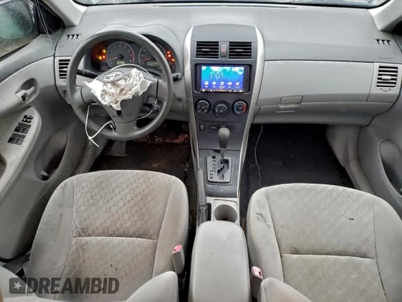 ✅ 2009 Toyota Corolla LE • VIN: JTDBL40E79J047973 • Lot: 94305675. Wystawiony na Copart z przebiegiem 159 522 mil. Bezpłatny archiwum sprzedaży aukcyjnych z USA i szczegółowy raport historii pojazdu na DreamBid. Zdjęcie 8.