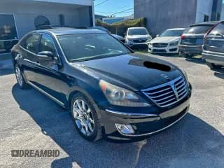 ✅ 2013 Hyundai Equus Signature • VIN: KMHGH4JH0DU063970 • Лот: 94177105. Опубликован ранее на Copart с пробегом 93 527 миль. Бесплатный доступ к архиву аукционных продаж из США и подробный отчёт об истории автомобиля на DreamBid. Изображение 1.
