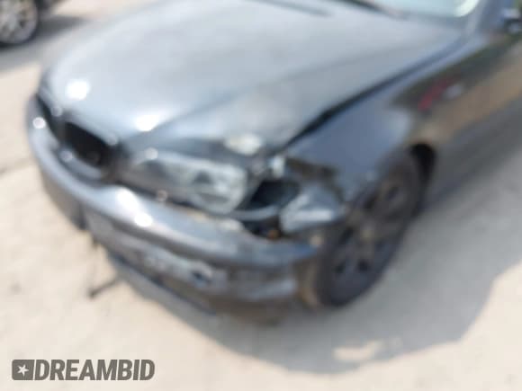 ✅ 2004 BMW 3 Series 325xi • VIN: WBAEU334X4PR07827 • Lot: 42896351. Listed on IAAI with 245,325 mi. Free auction sales archive from the USA and detailed vehicle history report at DreamBid. Image 6.