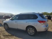 ✅ 2015 Nissan Pathfinder SL • VIN: 5N1AR2MM1FC670033 • Лот: 85863755. Опубликован ранее на Copart с пробегом Не указан. Бесплатный доступ к архиву аукционных продаж из США и подробный отчёт об истории автомобиля на DreamBid. Изображение 2.