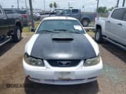 ✅ 2002 Ford Mustang Standard • VIN: 1FAFP40422F110148 • Лот: 42548817. Опубликован ранее на IAAI с пробегом Не указан. Бесплатный доступ к архиву аукционных продаж из США и подробный отчёт об истории автомобиля на DreamBid. Изображение 6.