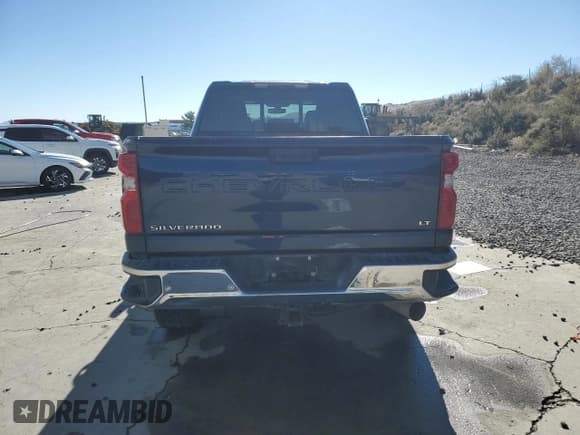 ✅ 2020 Chevrolet Silverado 2500HD LT • VIN: 1GC4YNEY5LF199327 • Lot: 89443845. Listed on Copart with 60,903 mi. Free auction sales archive from the USA and detailed vehicle history report at DreamBid. Image 6.