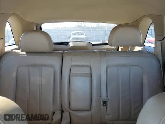 2009 Saturn VUE XR z VIN 3GSCL53739S528295, wystawiony jako Copart lot #88713915 z przebiegiem 196 478 mil mil oraz Szkoda całkowita • Salvage title. Historia ofert i sprzedaży dostępna na DreamBid. Obrazek 10.