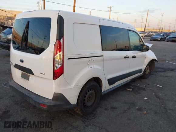 ✅ 2015 Ford Transit Connect XLT • VIN: NM0LE7F70F1190099 • Lot: 41105757. Listed on IAAI with Not provided. Free auction sales archive from the USA and detailed vehicle history report at DreamBid. Image 4.