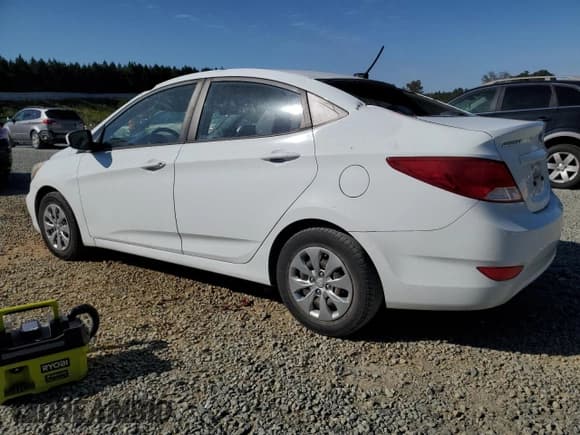 ✅ 2016 Hyundai Accent SE • VIN: KMHCT4AE2GU107751 • Лот: 76192424. Опубликован ранее на Copart с пробегом 58 660 миль. Бесплатный доступ к архиву аукционных продаж из США и подробный отчёт об истории автомобиля на DreamBid. Изображение 2.