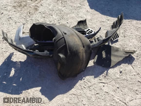 ✅ 2022 Chevrolet Colorado 4WD Work Truck • VIN: 1GCGTBEN5N1175688 • Лот: 76789654. Опубликован ранее на Copart с пробегом 39 701 миль. Бесплатный доступ к архиву аукционных продаж из США и подробный отчёт об истории автомобиля на DreamBid. Изображение 12.