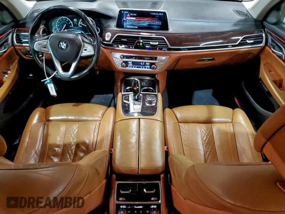 ✅ 2016 BMW 7 Series 750i xDrive • VIN: WBA7F2C55GG417855 • Lot: 96959045. Listed on Copart with Not provided. Free auction sales archive from the USA and detailed vehicle history report at DreamBid. Image 8.