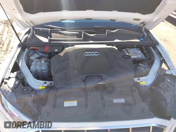 ✅ 2023 Audi Q7 Premium Plus • VIN: WA1LXBF71PD006251 • Lot: 41423717. Wystawiony na IAAI z przebiegiem 19 717 mil. Bezpłatny archiwum sprzedaży aukcyjnych z USA i szczegółowy raport historii pojazdu na DreamBid. Zdjęcie 10.