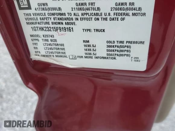 ✅ 2005 GMC Sierra 2500HD SLT • VIN: 1GTHK23215F919161 • Lot: 89206725. Listed on Copart with 156,576 mi. Free auction sales archive from the USA and detailed vehicle history report at DreamBid. Image 12.