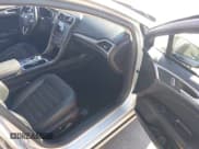 ✅ 2017 Ford Fusion SE • VIN: 3FA6P0H75HR402072 • Lot: 43732191. Listed on IAAI with 102,066 mi. Free auction sales archive from the USA and detailed vehicle history report at DreamBid. Image 5.