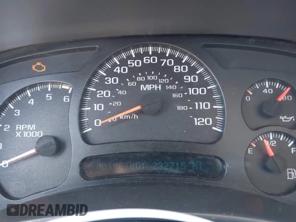 ✅ 2004 Chevrolet Silverado 2500HD LS • VIN: 1GCHC23U64F186697 • Лот: 41851795. Опубликован ранее на IAAI с пробегом 232 715 миль. Бесплатный доступ к архиву аукционных продаж из США и подробный отчёт об истории автомобиля на DreamBid. Изображение 7.