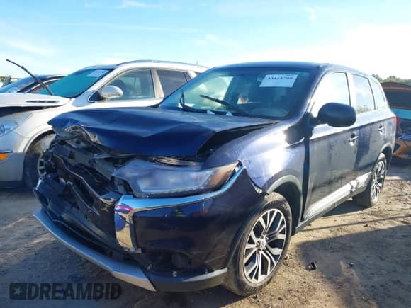 2018 Mitsubishi Outlander ES z VIN JA4AZ3A3XJZ039982, wystawiony jako IAAI lot #43414709 z przebiegiem 115 768 mil mil oraz . Historia ofert i sprzedaży dostępna na DreamBid. Obrazek 2.