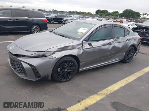 2025 Toyota Camry LE с VIN 4T1DAACK4SU646117, выставлен на аукционе IAAI как лот 43436064 с пробегом 2 741 миль миль и . История ставок и продаж доступна на DreamBid. Изображение 18.