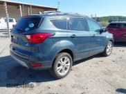 ✅ 2019 Ford Escape SE • VIN: 1FMCU9GD4KUA60546 • Лот: 43163019. Опубликован ранее на IAAI с пробегом 145 300 миль. Бесплатный доступ к архиву аукционных продаж из США и подробный отчёт об истории автомобиля на DreamBid. Изображение 4.