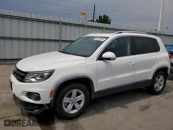 ✅ 2013 Volkswagen Tiguan S • VIN: WVGBV7AXXDW525340 • Lot: 66859465. Listed on Copart with 119,680 mi. Free auction sales archive from the USA and detailed vehicle history report at DreamBid. Image 1.