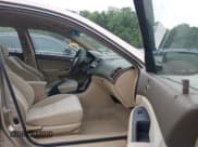 ✅ 2003 Honda Accord LX • VIN: 1HGCM66363A062623 • Lot: 42437853. Listed on IAAI with 264,727 mi. Free auction sales archive from the USA and detailed vehicle history report at DreamBid. Image 5.