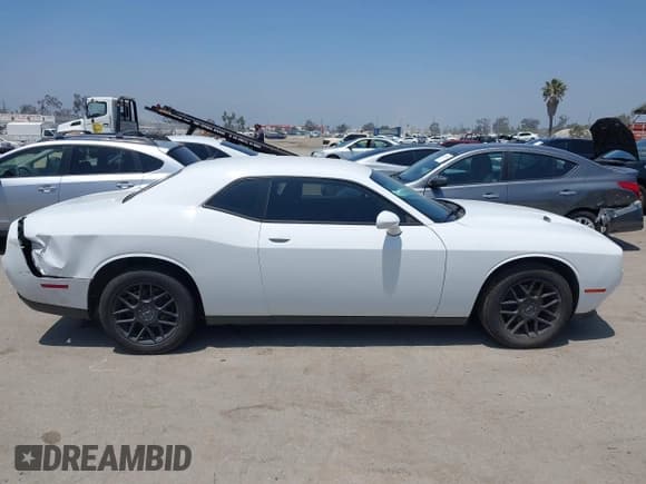 ✅ 2016 Dodge Challenger SXT • VIN: 2C3CDZAG4GH254905 • Лот: 42616149. Опубликован ранее на IAAI с пробегом 123 150 миль. Бесплатный доступ к архиву аукционных продаж из США и подробный отчёт об истории автомобиля на DreamBid. Изображение 12.