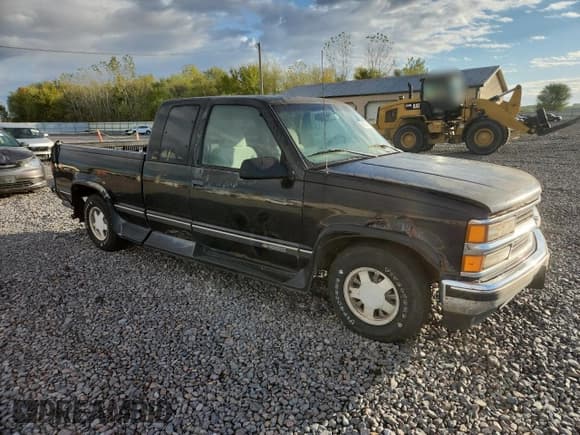 ✅ 1997 Chevrolet Silverado 1500 • VIN: 1GCEC19R2VE125029 • Lot: 89508335. Listed on Copart with 251,246 mi. Free auction sales archive from the USA and detailed vehicle history report at DreamBid. Image 4.