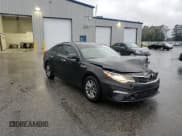 ✅ 2020 Kia Optima LX • VIN: 5XXGT4L31LG445482 • Lot: 90254115. Wystawiony na Copart z przebiegiem 95 809 mil. Bezpłatny archiwum sprzedaży aukcyjnych z USA i szczegółowy raport historii pojazdu na DreamBid. Zdjęcie 13.