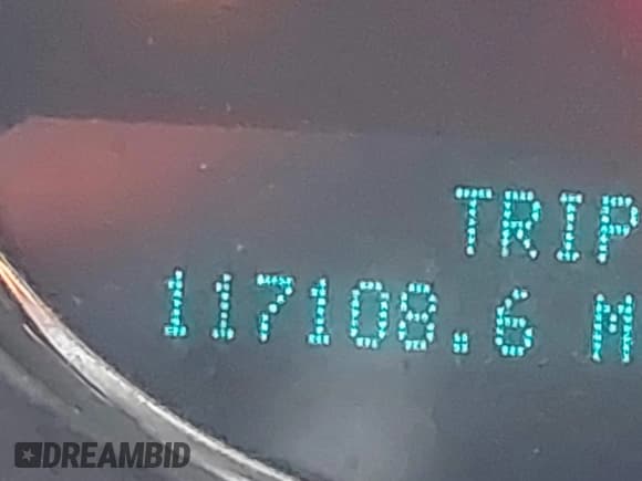 ✅ 2008 Chevrolet Suburban LTZ • VIN: 1GNFC160X8J209533 • Лот: 43556591. Опубликован ранее на IAAI с пробегом 117 108 миль. Бесплатный доступ к архиву аукционных продаж из США и подробный отчёт об истории автомобиля на DreamBid. Изображение 15.