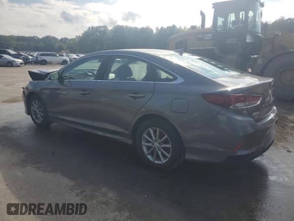 ✅ 2019 Hyundai Sonata SE • VIN: 5NPE24AF9KH820335 • Лот: 84226485. Опубликован ранее на Copart с пробегом 47 282 миль. Бесплатный доступ к архиву аукционных продаж из США и подробный отчёт об истории автомобиля на DreamBid. Изображение 2.