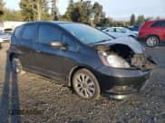 ✅ 2013 Honda Fit Sport • VIN: JHMGE8H5XDC031595 • Lot: 86886015. Listed on Copart with 56,275 mi. Free auction sales archive from the USA and detailed vehicle history report at DreamBid. Image 4.