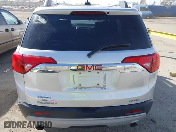 ✅ 2019 GMC Acadia SLE • VIN: 1GKKNSLS1KZ140788 • Lot: 41636885. Listed on IAAI with 175,988 mi. Free auction sales archive from the USA and detailed vehicle history report at DreamBid. Image 17.