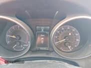 ✅ 2017 Toyota Corolla • VIN: JTNKARJE5HJ549523 • Lot: 43590484. Wystawiony na IAAI z przebiegiem 100 205 mil. Bezpłatny archiwum sprzedaży aukcyjnych z USA i szczegółowy raport historii pojazdu na DreamBid. Zdjęcie 7.