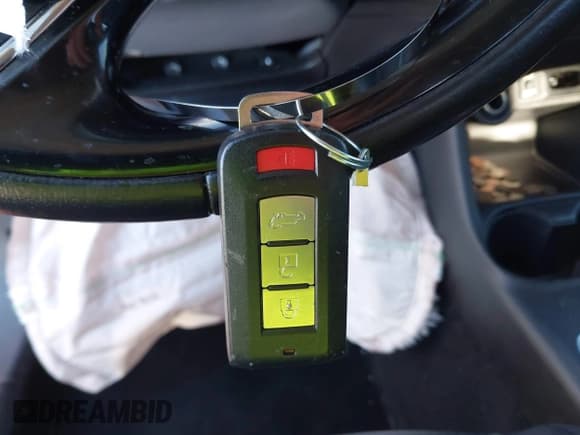 ✅ 2016 Mitsubishi Outlander SE • VIN: JA4AZ3A39GZ007792 • Lot: 43539952. Wystawiony na IAAI z przebiegiem 115 102 mil. Bezpłatny archiwum sprzedaży aukcyjnych z USA i szczegółowy raport historii pojazdu na DreamBid. Zdjęcie 11.