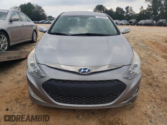 ✅ 2014 Hyundai Sonata • VIN: KMHEC4A47EA114094 • Lot: 73420334. Listed on Copart with 127,972 mi. Free auction sales archive from the USA and detailed vehicle history report at DreamBid. Image 5.