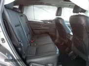 ✅ 2017 Toyota Highlander XLE • VIN: 5TDJZRFH7HS412078 • Lot: 43682059. Wystawiony na IAAI z przebiegiem 49 716 mil. Bezpłatny archiwum sprzedaży aukcyjnych z USA i szczegółowy raport historii pojazdu na DreamBid. Zdjęcie 8.