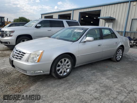 ✅ 2009 Cadillac DTS 1SC • VIN: 1G6KD57Y49U115635 • Lot: 80616455. Wystawiony na Copart z przebiegiem 149 422 mil. Bezpłatny archiwum sprzedaży aukcyjnych z USA i szczegółowy raport historii pojazdu na DreamBid. Zdjęcie 1.