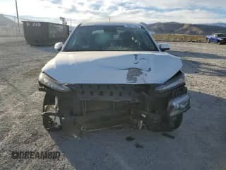 ✅ 2019 Hyundai Kona SE • VIN: KM8K12AA5KU237809 • Лот: 38571624. Опубликован ранее на Copart с пробегом 96 166 миль. Бесплатный доступ к архиву аукционных продаж из США и подробный отчёт об истории автомобиля на DreamBid. Изображение 5.